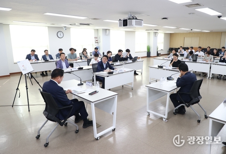  당정협의회 사진2(7월24일 오후 4시30분 시청 3층 상황실)