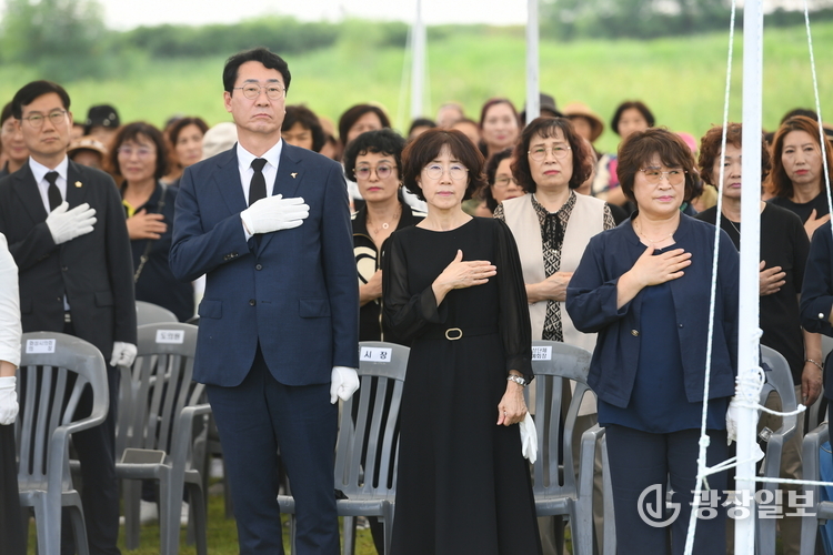 정명근 화성특례시장이 일본군 위안부 피해자기림의날 기념식에 참석했다.