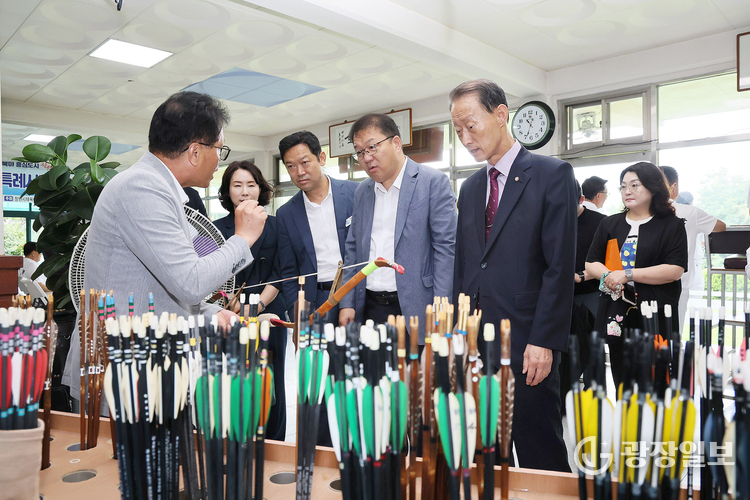 창원특례시, 제12회 시장기 궁도대회 성황리에 마쳐