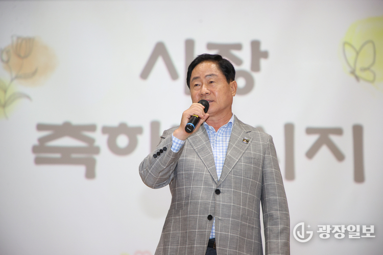 주광덕 남양주시장, 두레울 창립 10주년 축하 사진
