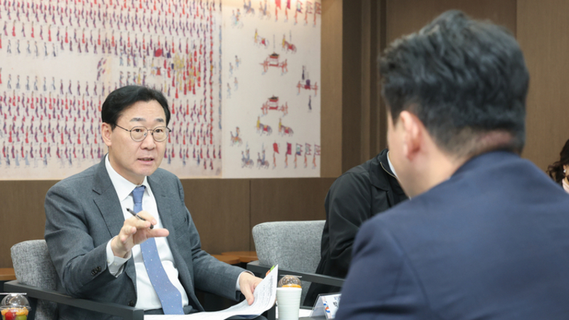 화성특례시, 공공형 ‘코리요 생리대’ 제작 검토…생리용품 가격 부담 낮춘다