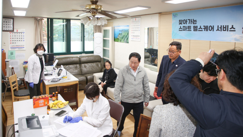 남양주시, 스마트경로당 점검…400여 명 화상 연결로 운영 확인