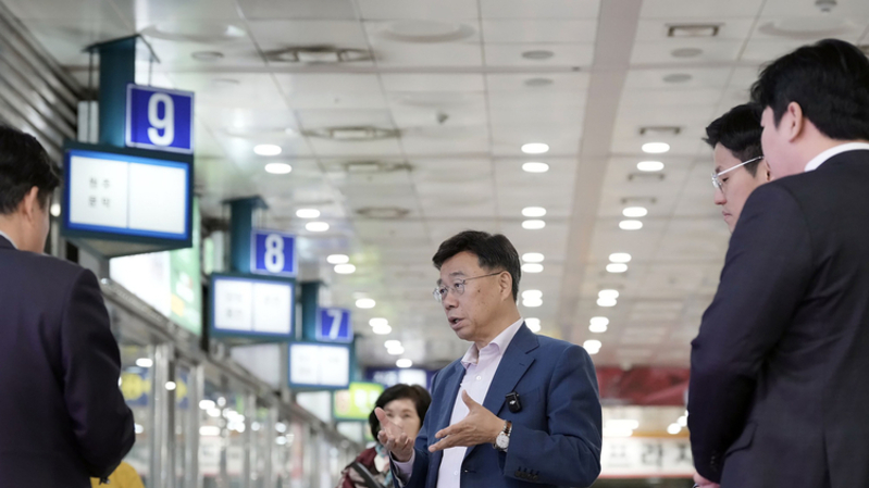 성남시장, 버스터미널 운영 현황 점검…시민 편의 강조
