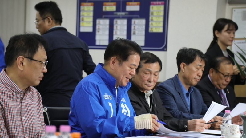 최대호 "유소년 체육 환경 개선…아이들 기량 펼칠 수 있도록 지원"