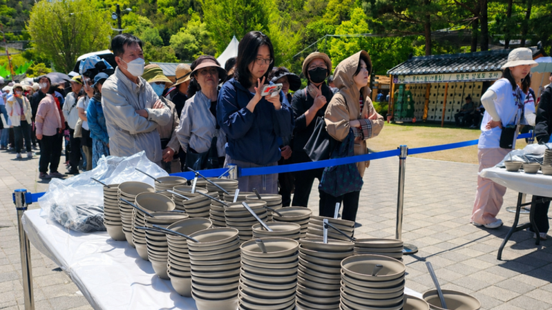 양평 용문산 산나물축제 폐막…20만5천개 다회용기 사용 '친환경 실천'