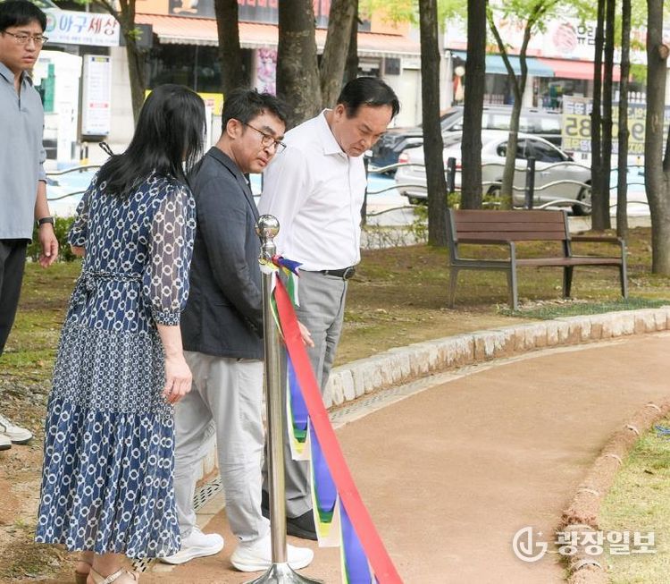 오산시, 생활 속 맨발길 조성 확대 시민 건강 걷기환경 강화