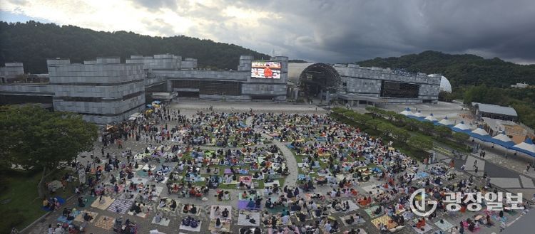 유성에서 한화이글스 가을야구와 과학이 만난다