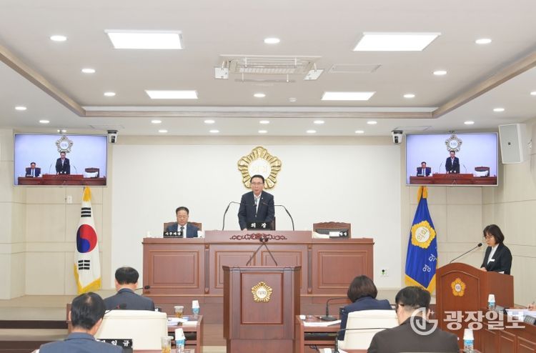 제317회 임시회 개회