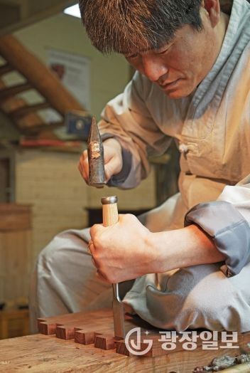 전라남도 무형유산에 지정된 설이환 소목장