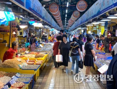 인천종합어시장 내부전경