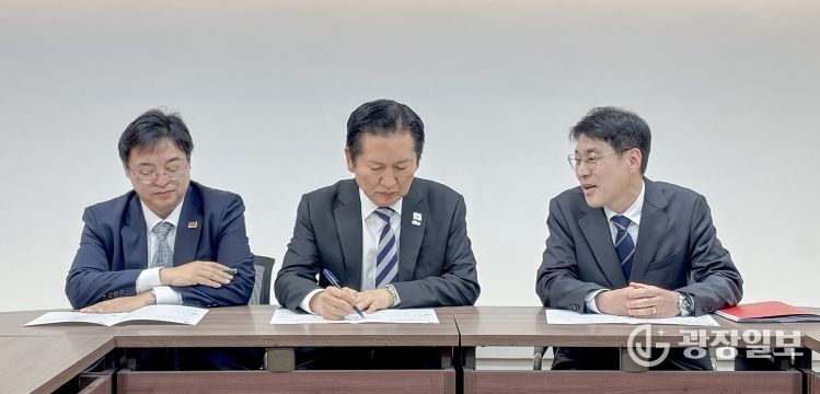 정청래 더불어민주당 대표에 지역 현안 건의