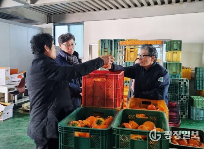 진병영 함양군수 ‘서하 곶감’ 생산 농가 방문 및 격려