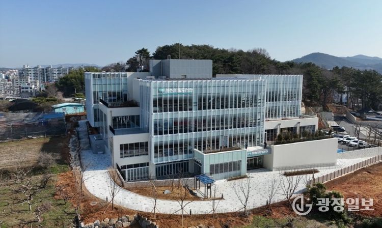 사천시 공공도서관 이용자 만족도 조사-사천시립도서관