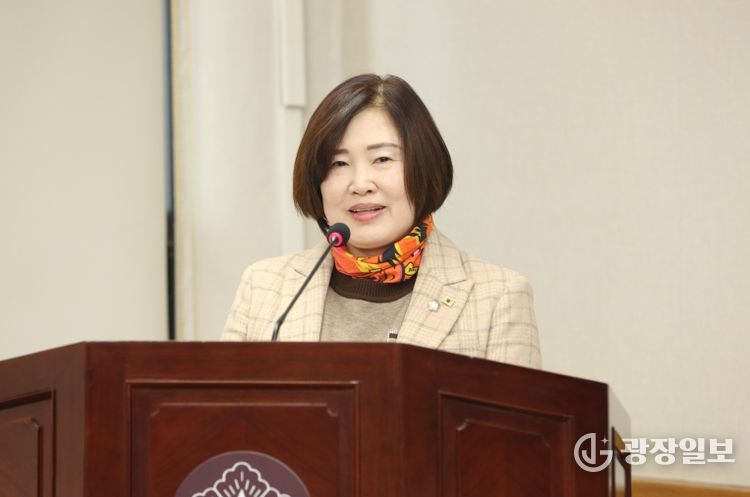 서구의회 유은희 의원, '저연차 공무원 지원 조례 발의'