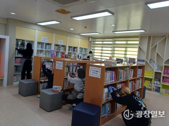 서산교육지원청 학교지원센터, 인지초 도서실 정리 지원