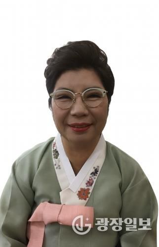 양양군 전흥자 천연염색 개인전 식물의 언어, 색의 기억