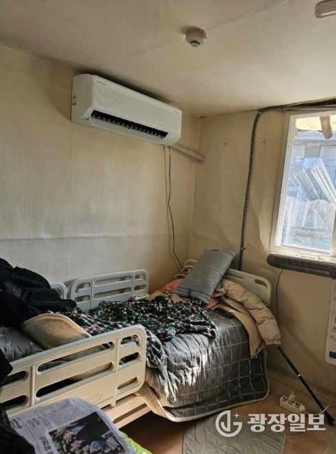 건강관리 취약계층 가구에 설치된 한파 대비 냉난방기