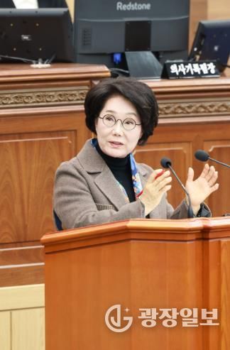 창원시의회 이종화 의원 “창원시 과도한 위탁...복지재단 본래 목적 상실”