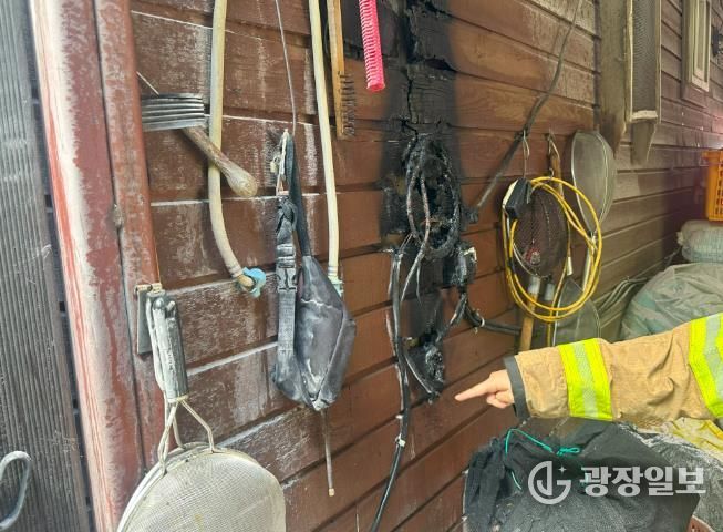 김천소방서, 소화기 초기 대응으로 주택화재 큰 피해 막아