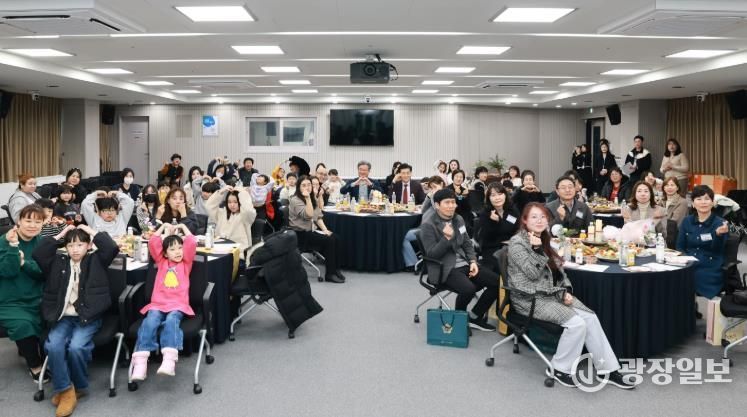 지난 16일 유성구청 대회의실에서 진행된 ‘2025년 드림스타트 성과공유회’