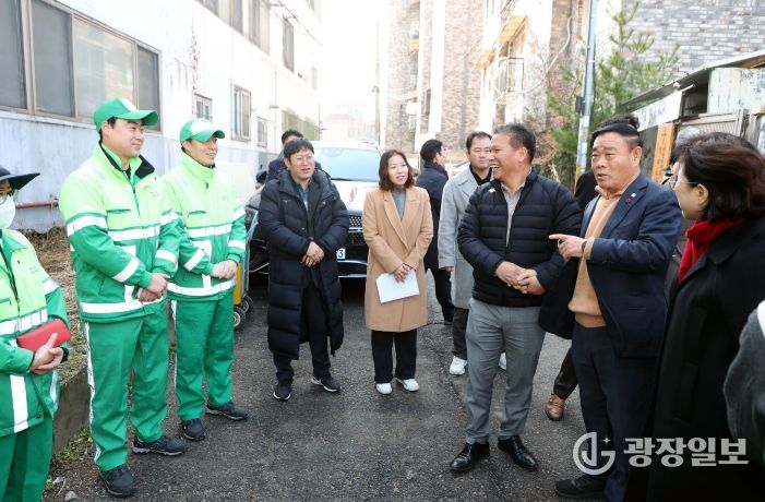 세류3동 환경관리원 쉼터 입주식 참석