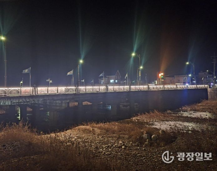 동해시, 무릉계곡 입구 삼화교 경관조명