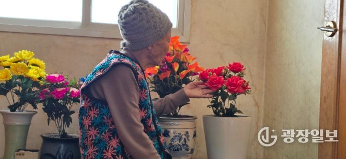 , 전문봉사단 “한땀손맵시”겨울조끼 61벌 기부