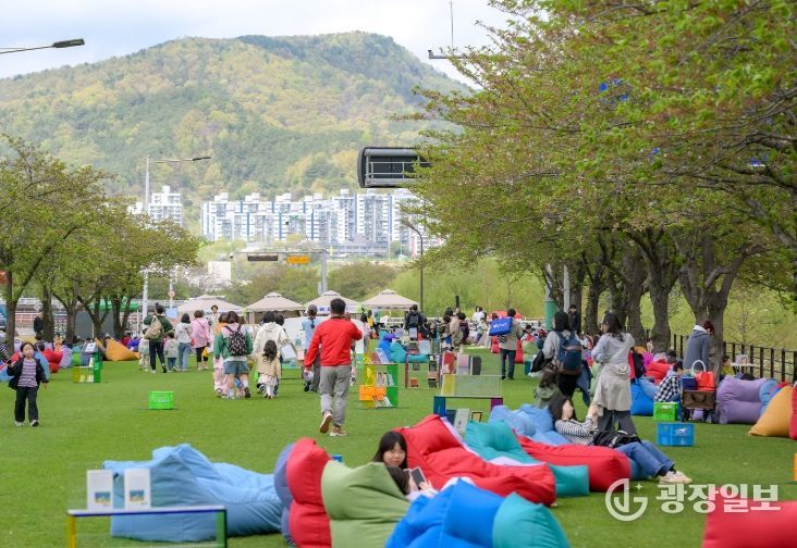 순천시립도서관, 2025년 시민 중심 독서·문화 서비스 결실