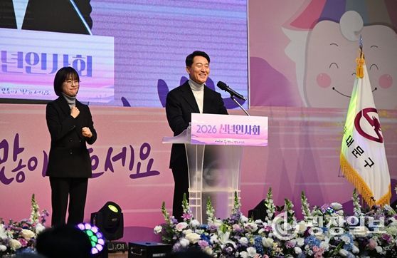 8일(목) 열린 '2026년 동대문구 신년인사회'에 참석한 오세훈 서울시장이 시정 운영방향을 설명하고 있다.