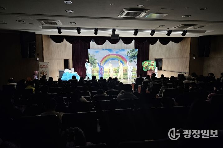 삼산도서관 동화연극단 신작 공연