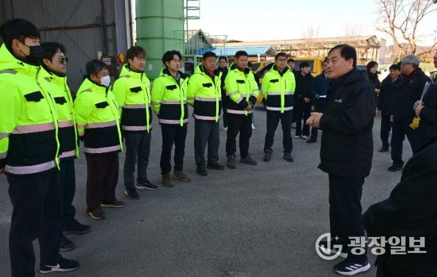 김천시, 폭설이 내려도 도로 안전 이상 무!!