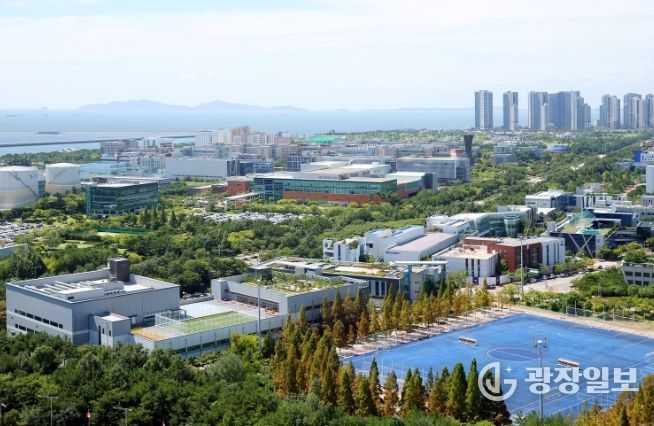 송도국제도시 4공구에 생산 및 연구시설을 확장 중인 셀트리온