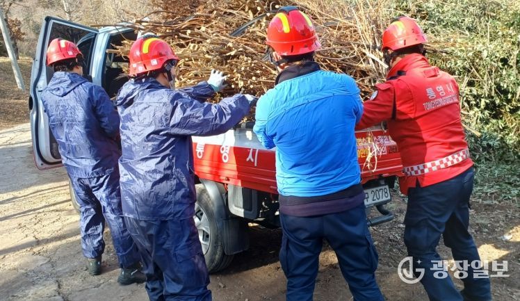 통영시 찾아가는 영농부산물 파쇄지원반 운영