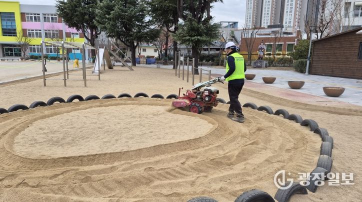 ‘학교 안전 및위생분야 5종 지원 사업’확대 추진