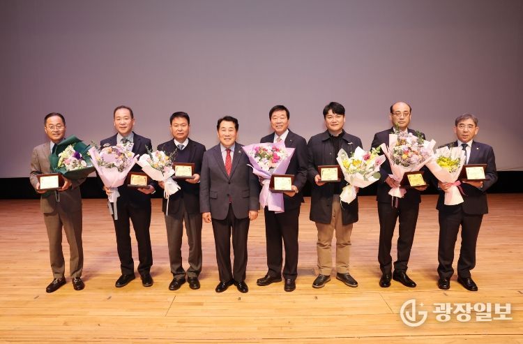 지방세유공납세자 표창