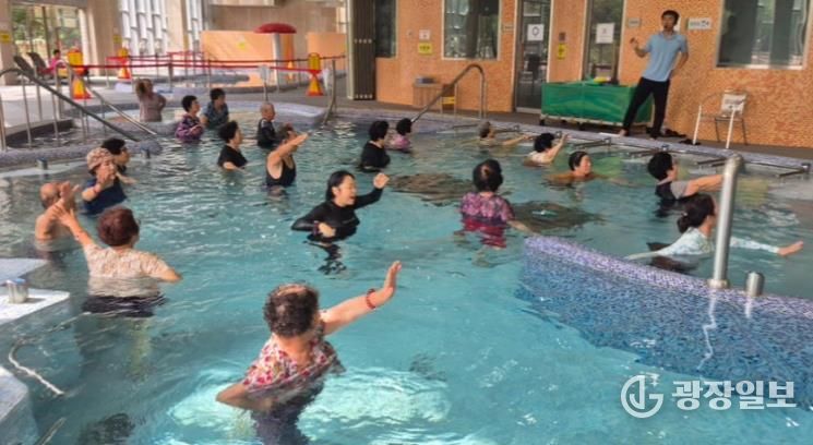 국립산림치유원 ‘시니어 웰라이프 힐링캠프’ 참가단체 모집(국립산림치유원_수치유체험).