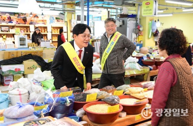 강화군, 봄 관광 성수기 앞두고 소상공인 경쟁력 끌어올리기 총력