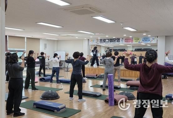철원군 보건소 서면 건강생활지원센터 운동 프로그램 운영