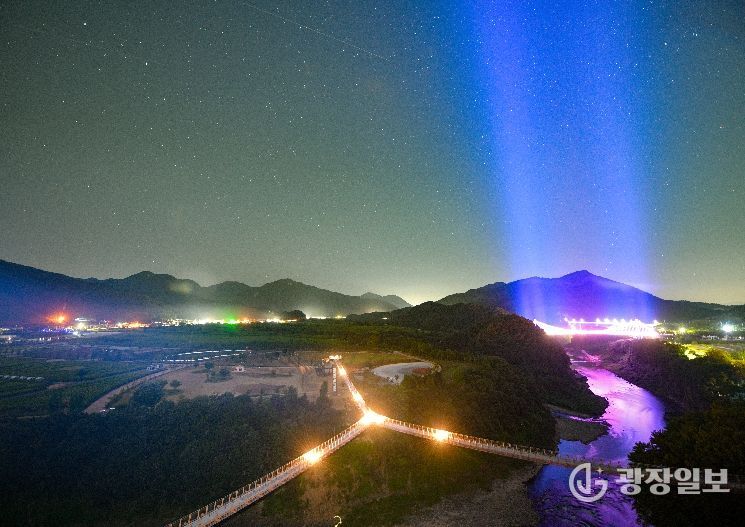 한탄강 Y자출렁다리(야경)