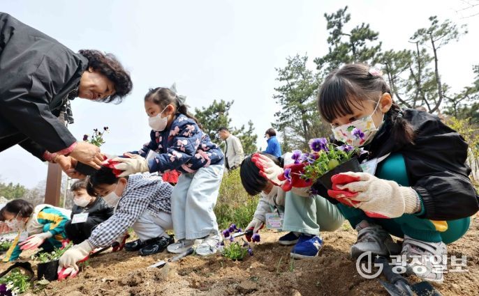 제81회 식목일’나무심기 행사 개최