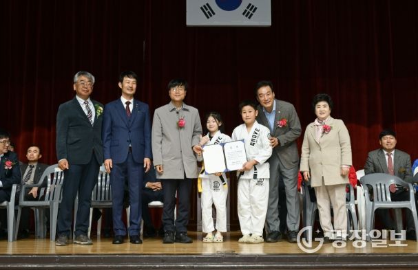 열띤 승부와 화합의 장...거제시장배 전국 주짓수대회 성료