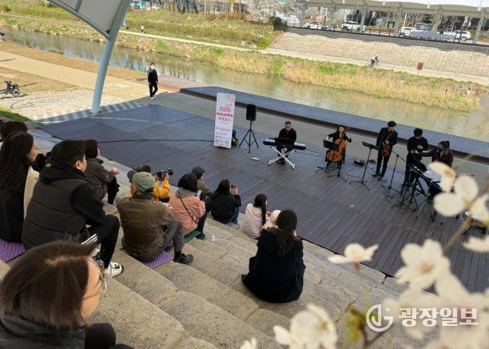 평택문화원, 봄을 담은 ‘평택시티투어 벚꽃코스’ 운영