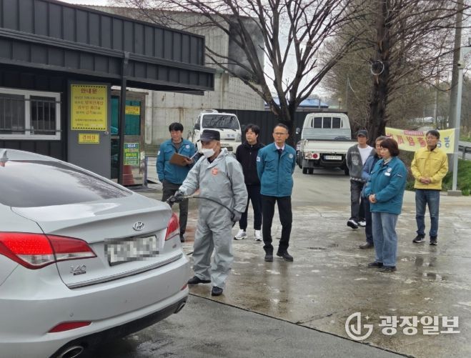 송무경 공주시장 권한대행, 가축 방역현장 점검