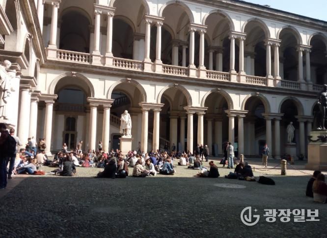 브레라 국립미술원 전경