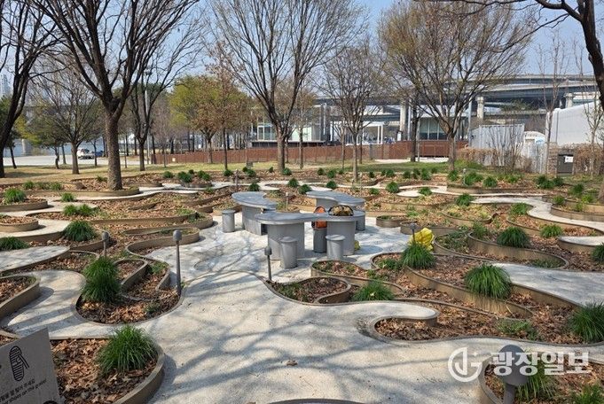 정원박람회 존치정원(뚝섬한강공원 2024년 개최/회복의 시간 - Immersive Resilience )