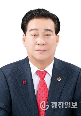 권원만 경상남도의원, “소상공인 안전, 이제 제도로 보호합니다”