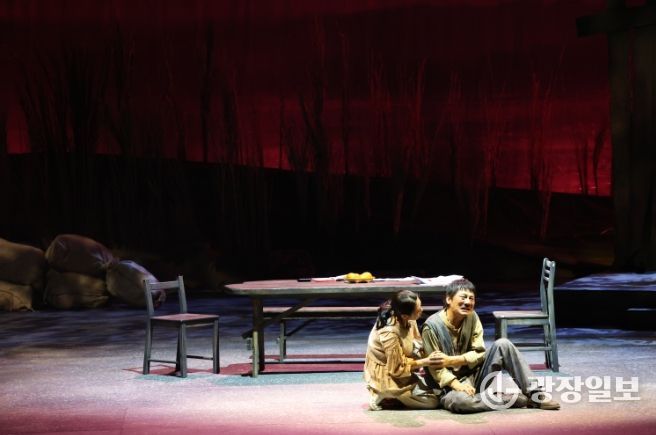 반야삼촌_반야를위로하는수연